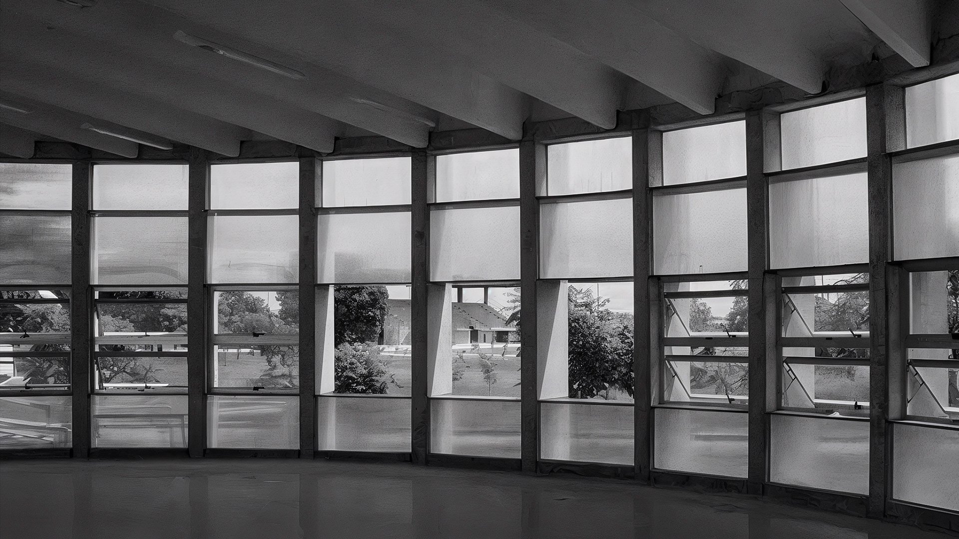 Centro Cultural Fernando Ponce G Cantón 02