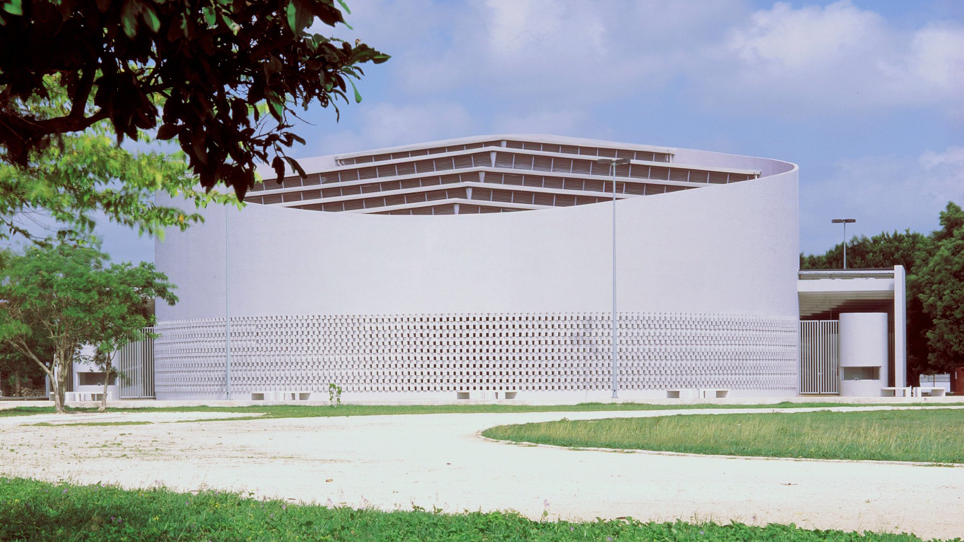 Gimnasio Polifuncional de Tizimín Galería 01