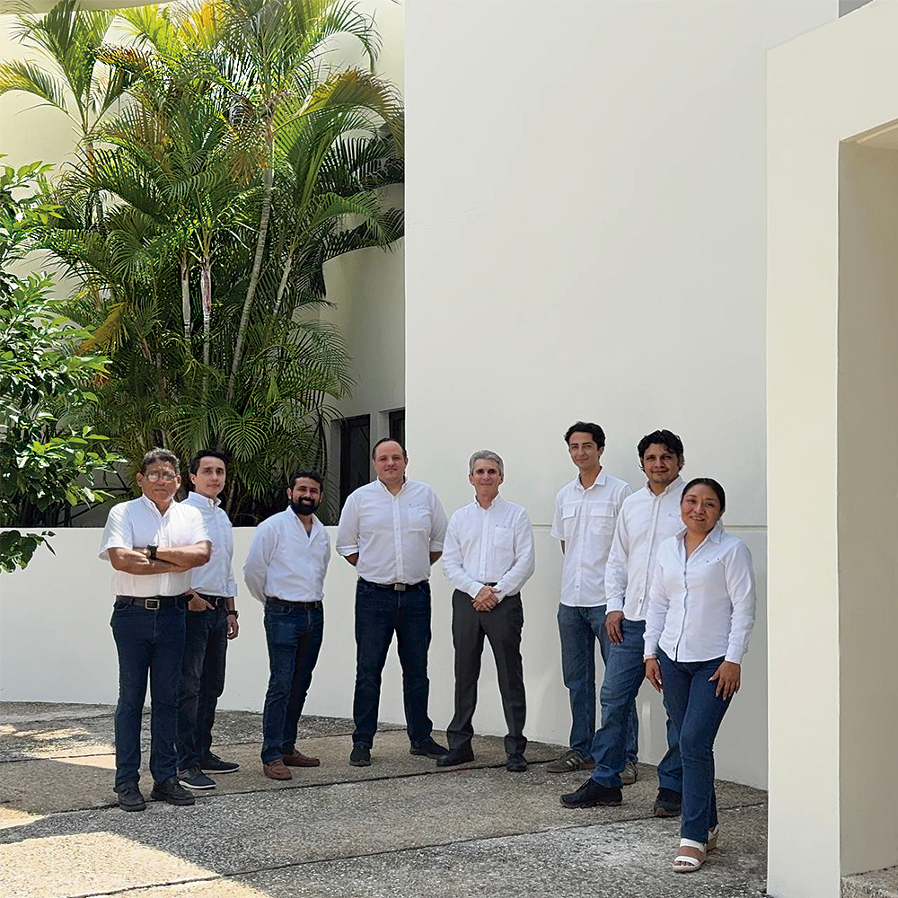 EQUIPO-2025-_-EQUIPO-LR EQUIPO-2025-_-EQUIPO-LR